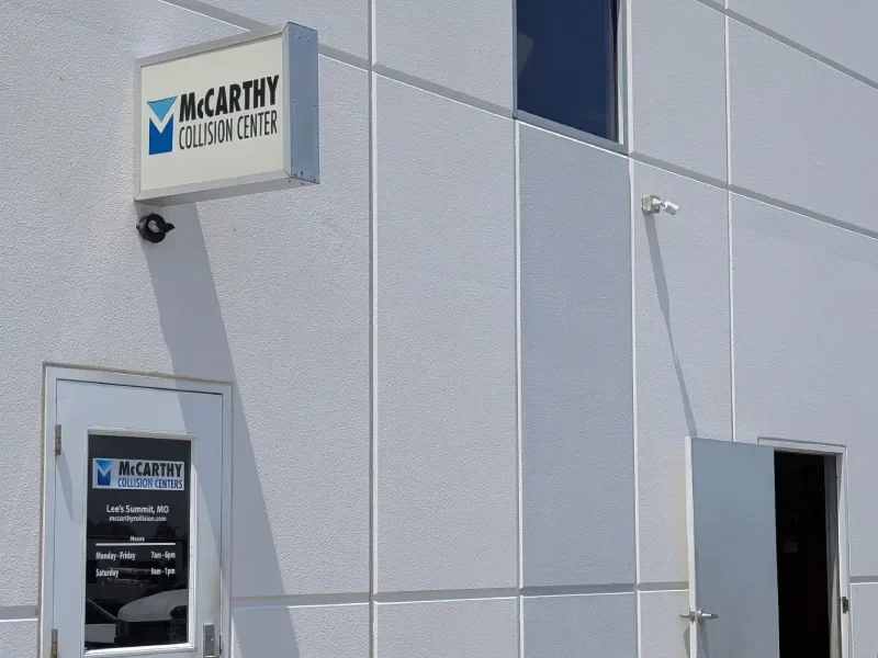 McCarthy Collision Center in Lee's Summit, MO